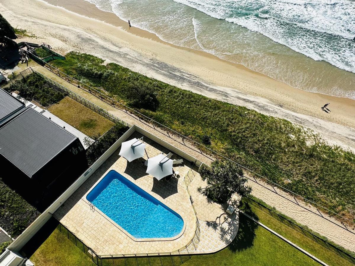 Absolutely Stunning! On The Beach !!! Gold Coast Extérieur photo