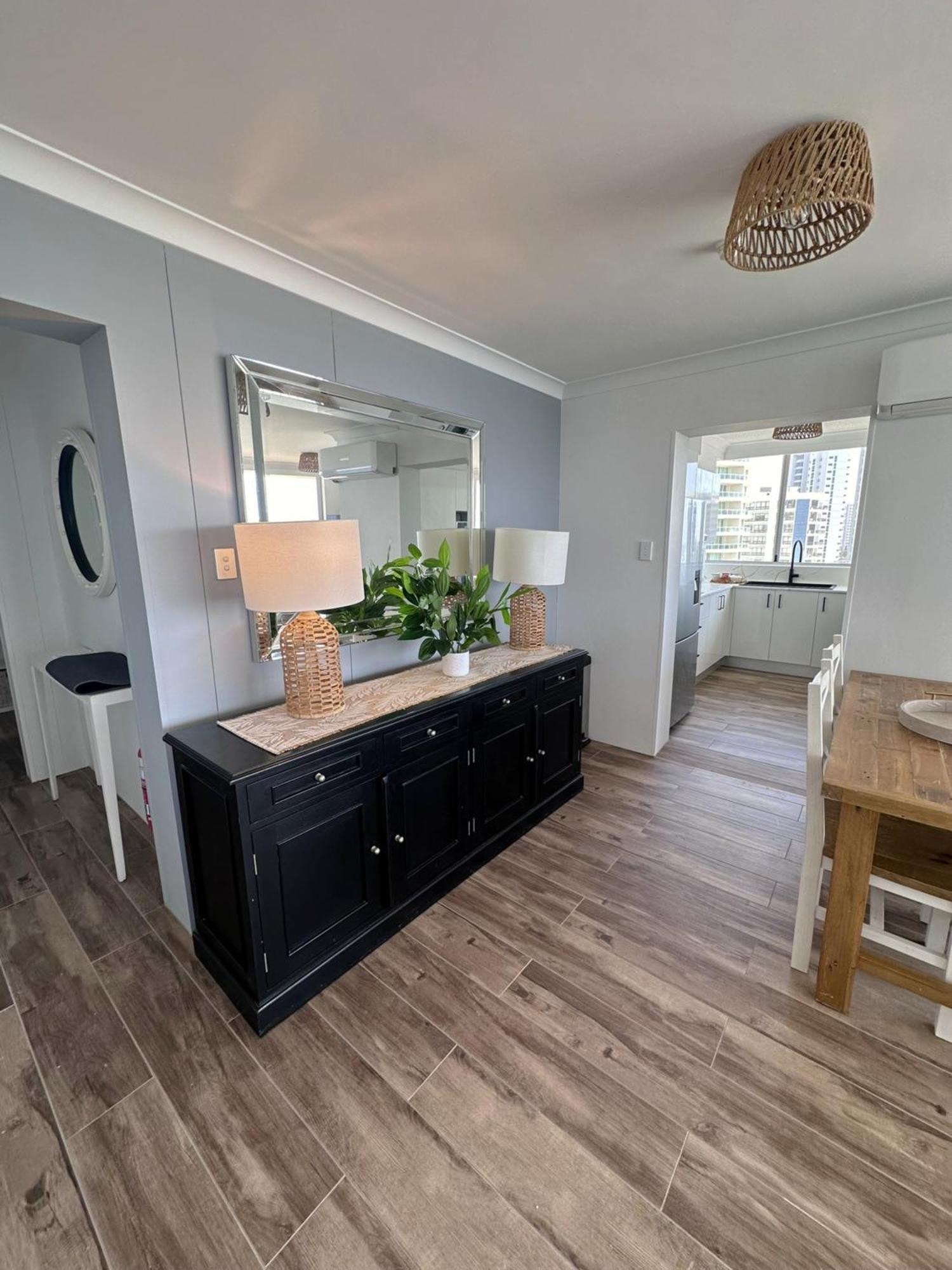 Absolutely Stunning! On The Beach !!! Gold Coast Extérieur photo