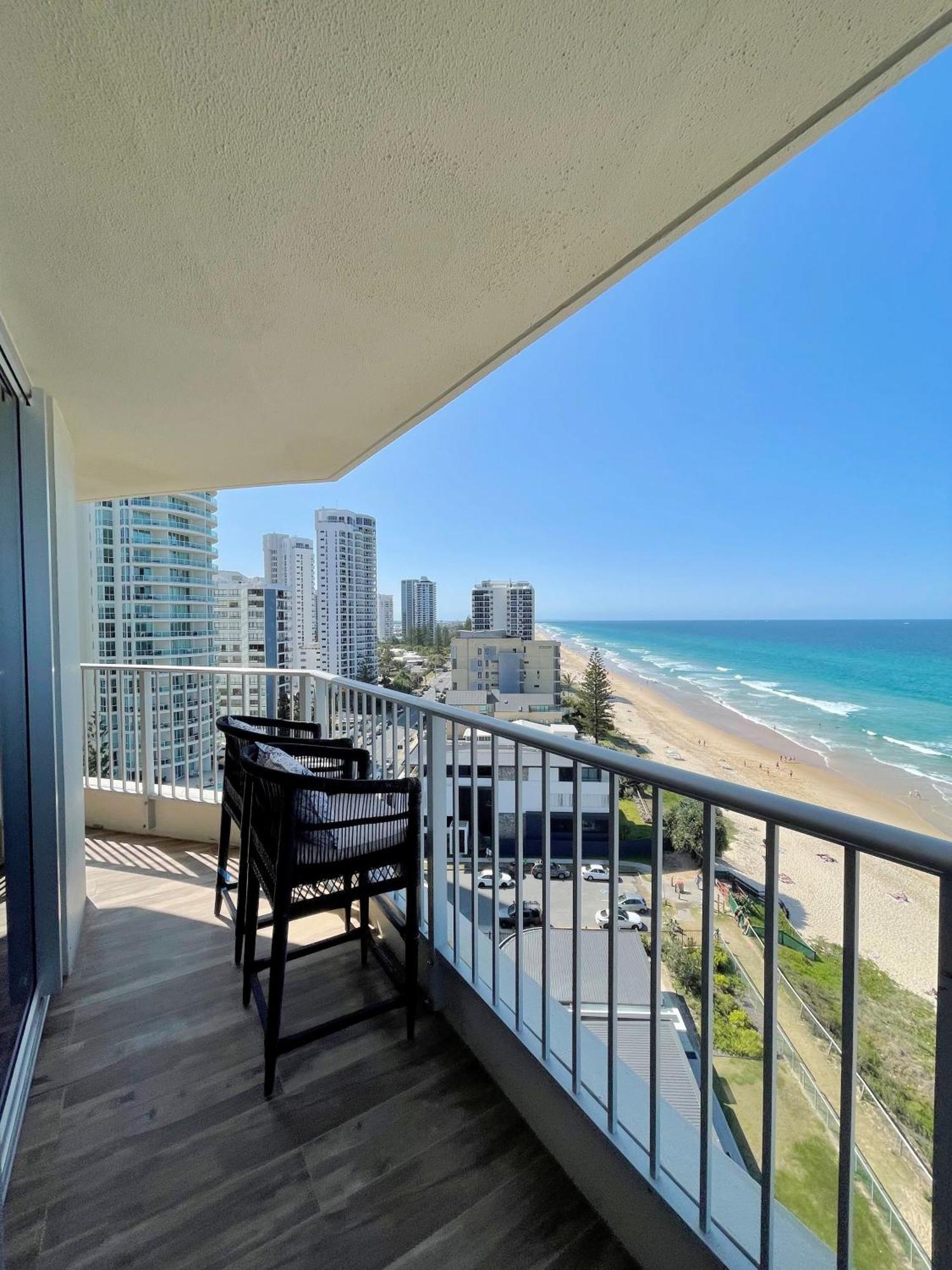 Absolutely Stunning! On The Beach !!! Gold Coast Extérieur photo