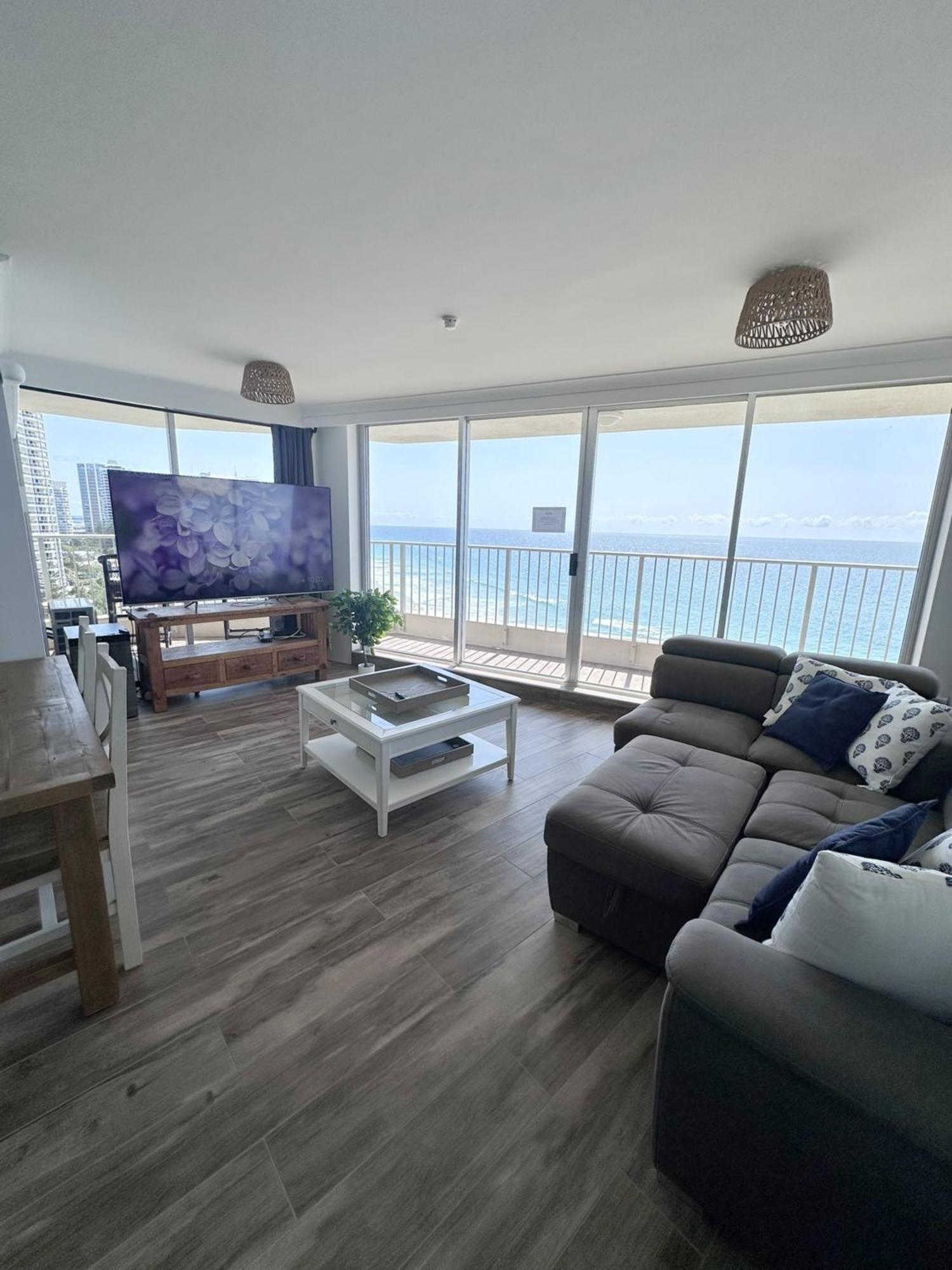 Absolutely Stunning! On The Beach !!! Gold Coast Extérieur photo